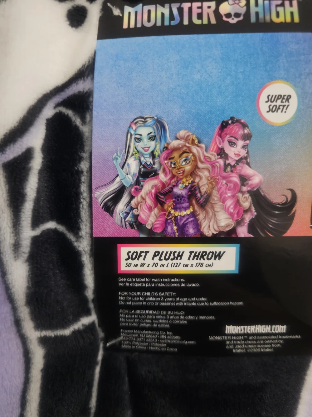 Monster High Halloween Character Plush Throw Blanket 50x70 Goth Spooky NWT
